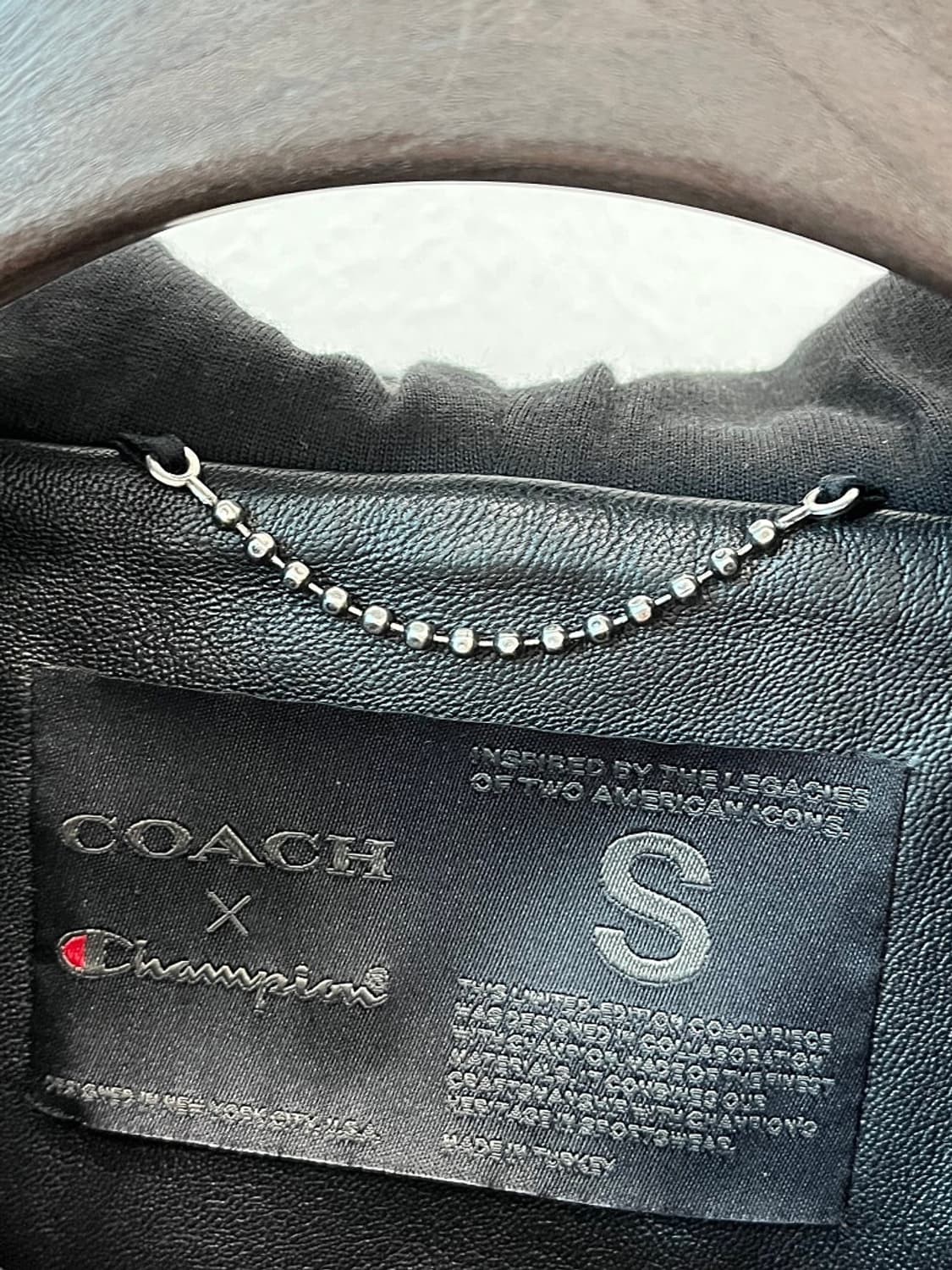 95) 코치 x 챔피온 시어링 무스탕 집업 상품이미지3