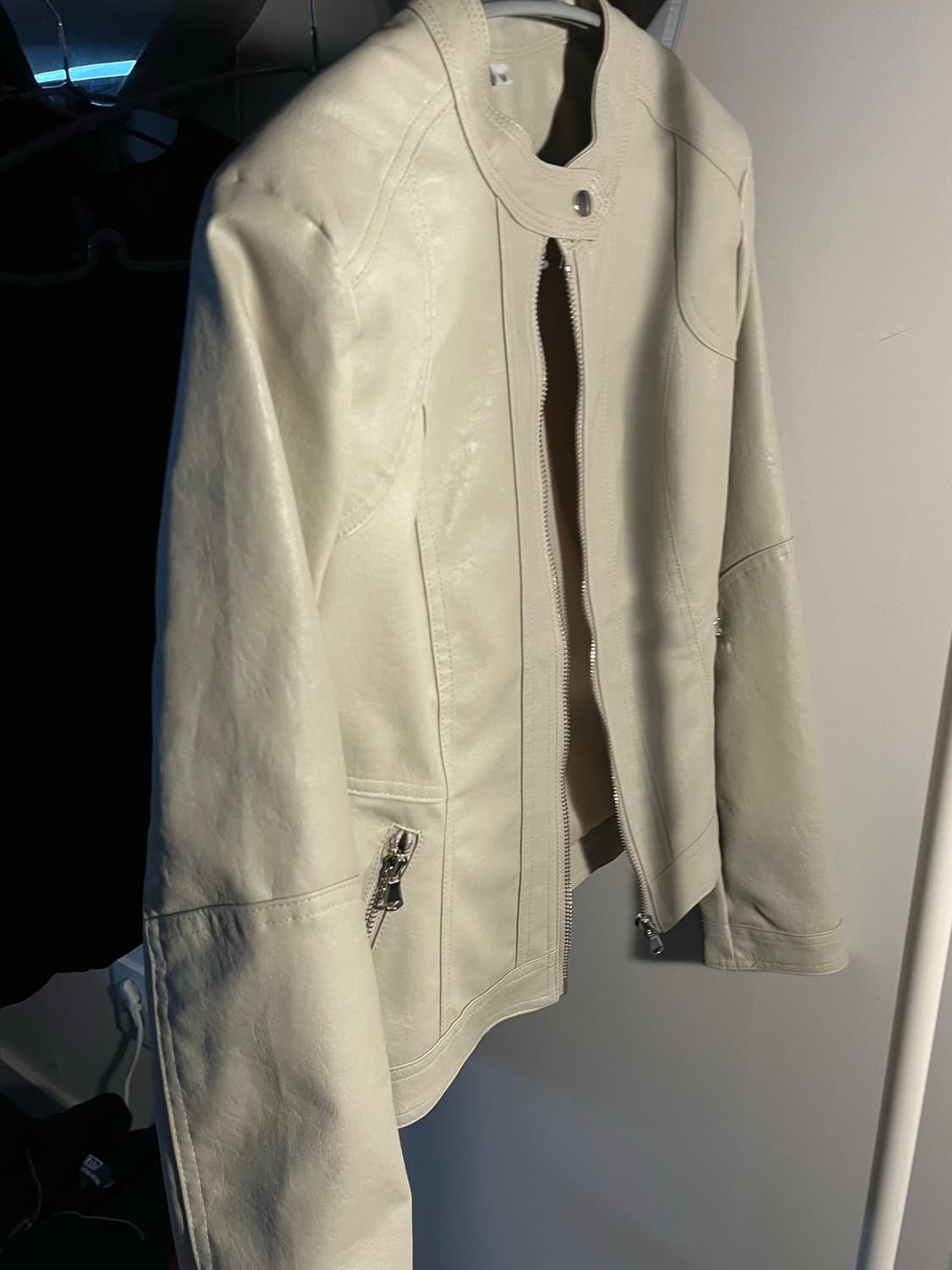 아이보리 레더 라이더 자켓 상품이미지2