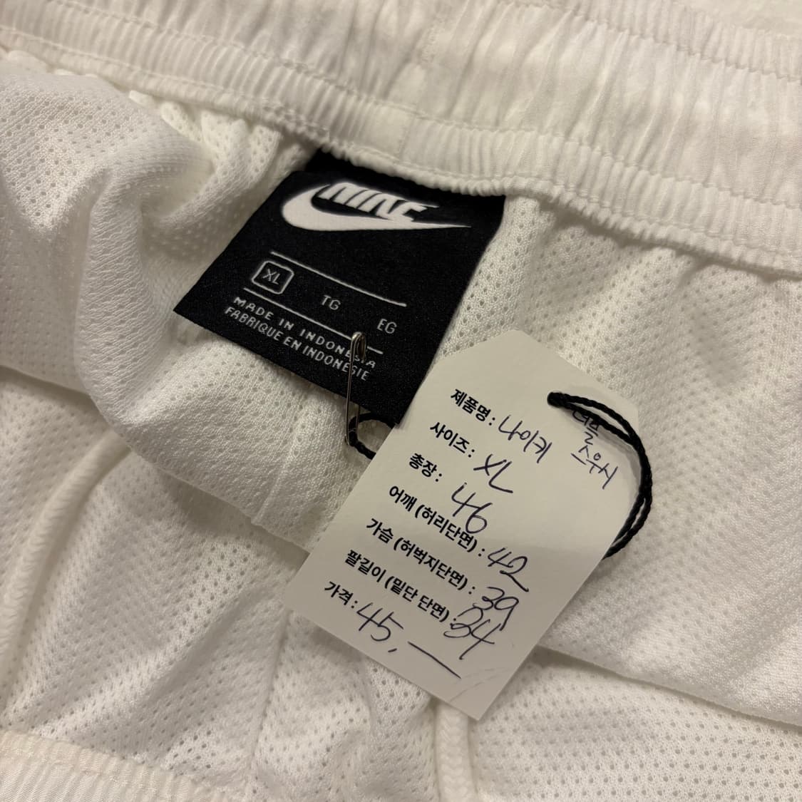 [XL] 나이키 더블 스우시 우븐 반바지 화이트 블랙 C456 상품이미지3