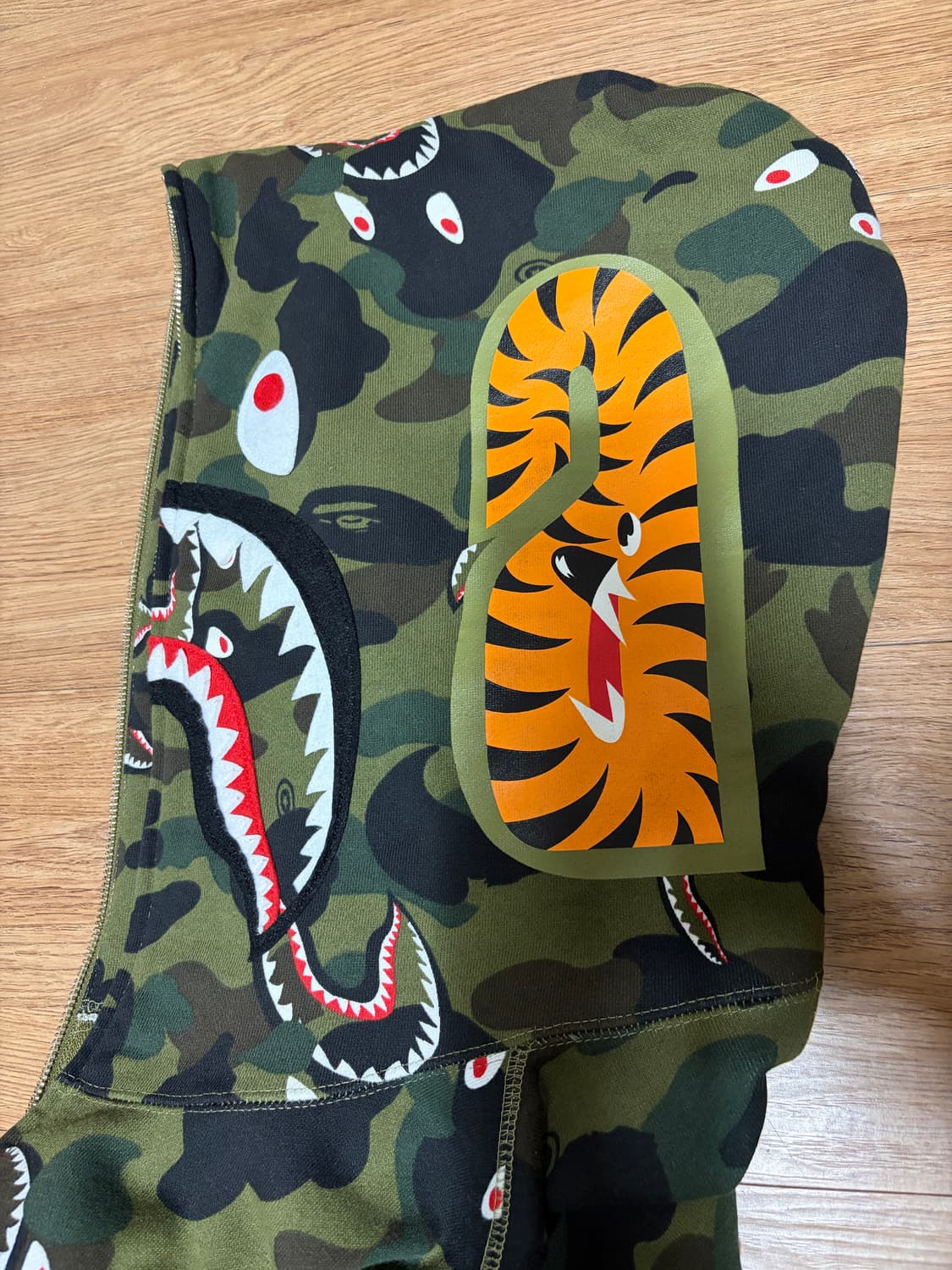 1 1st CAMO SHARK FULL ZIP HOODIE L사이즈 상품이미지9