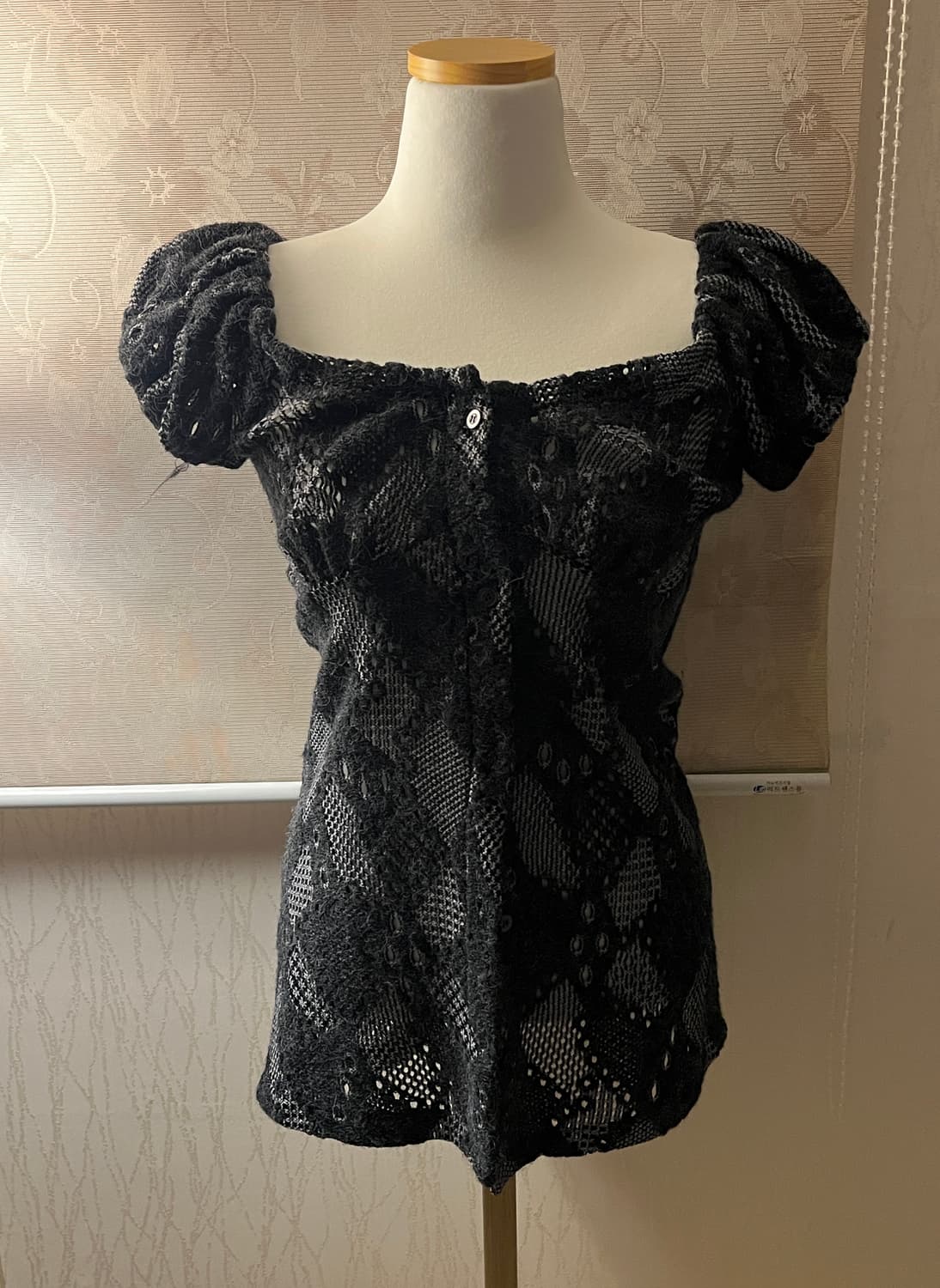 블랙 패턴 니트 반팔 버튼 가디건 상품이미지1