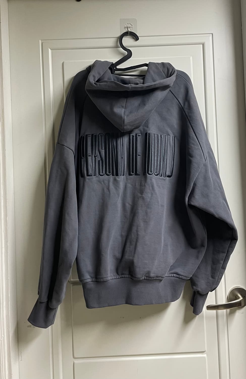 준지 페르소나 로고 자수 후드 집업 그레이 상품이미지2