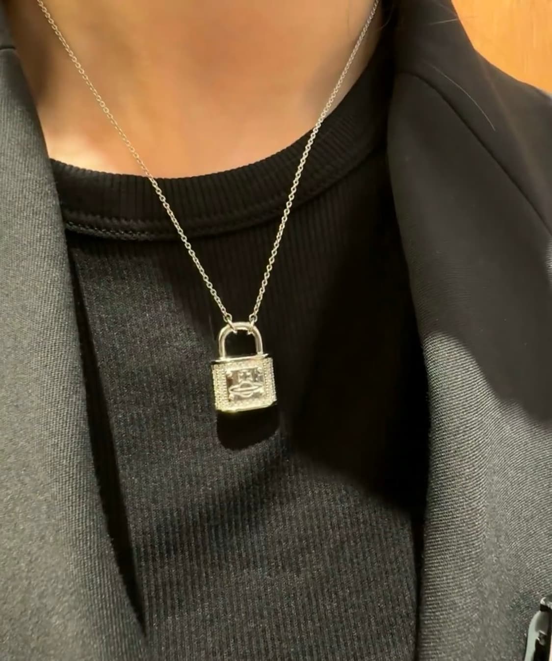 비비안 웨스트우드 열쇠 목걸이 상품이미지6