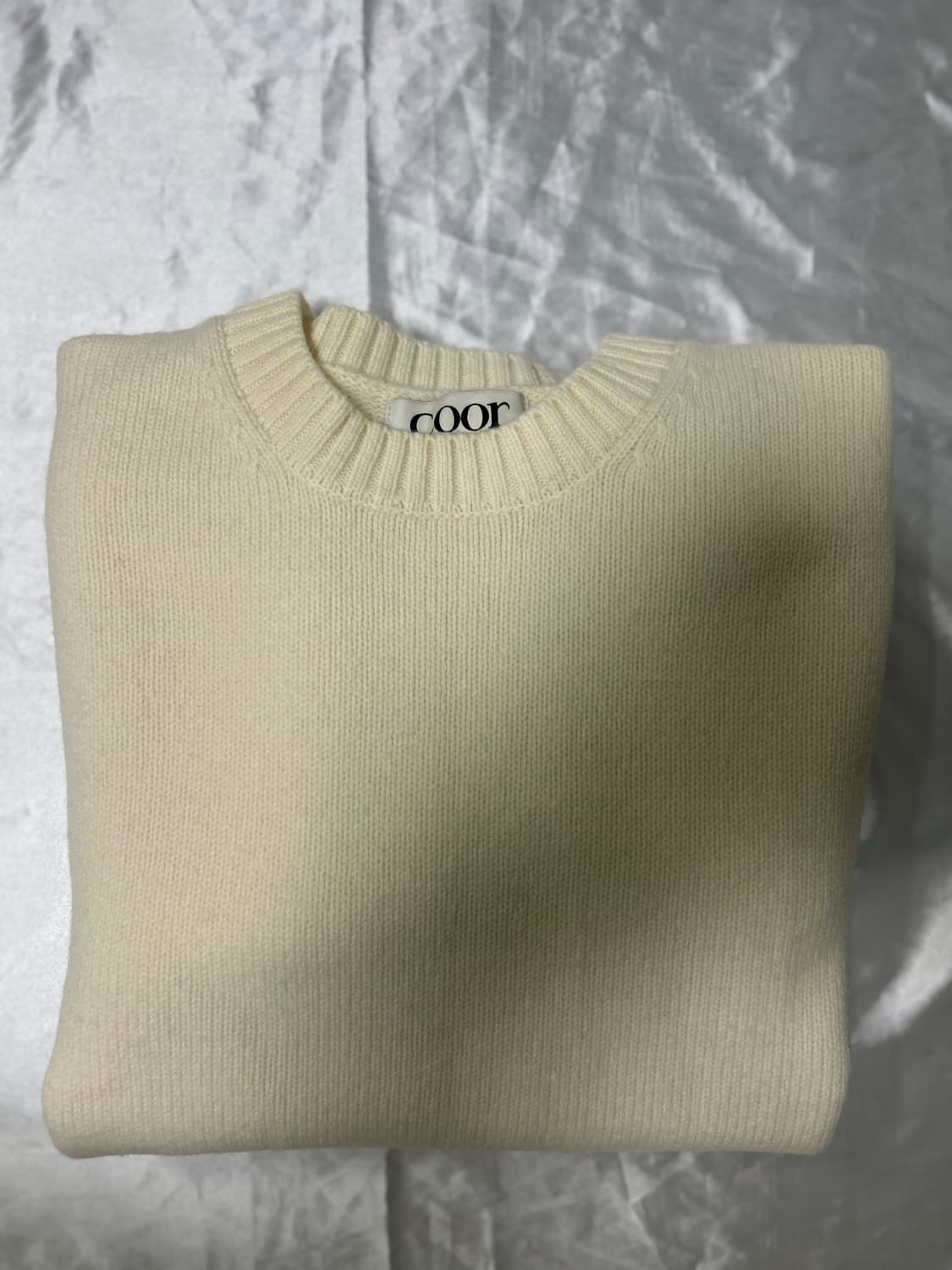 쿠어 울 크롭 크루넥 스웨터 (아이보리) 상품이미지5