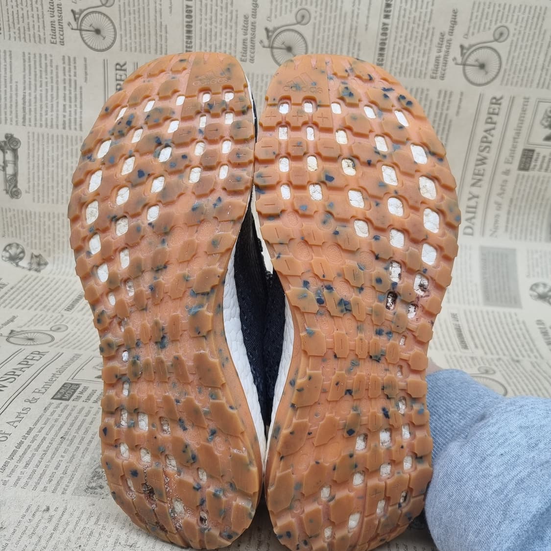 아디다스 퓨어부스트 여성운동화230 상품이미지3