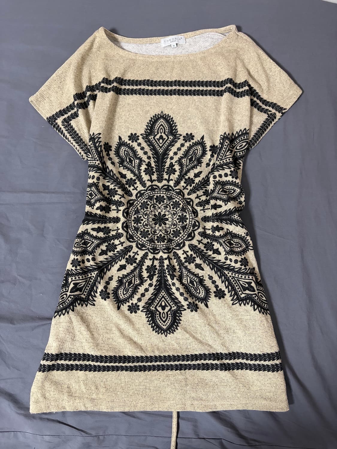 패턴 탑 상품이미지1