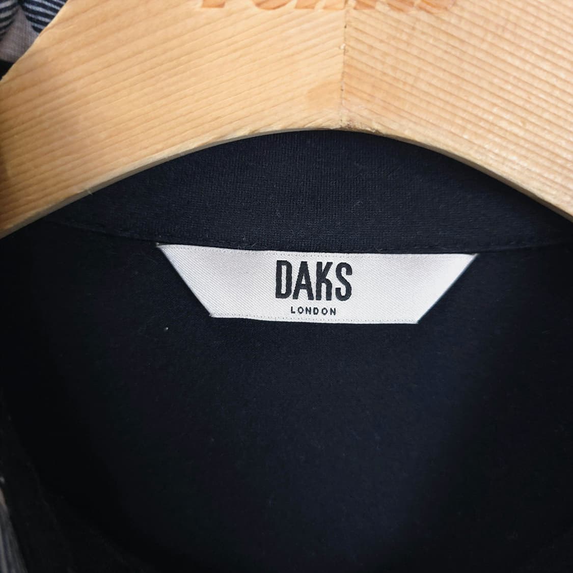 닥스골프 DAKS GOLF 체크카라 긴팔 폴로셔츠 블랙 95 상품이미지4