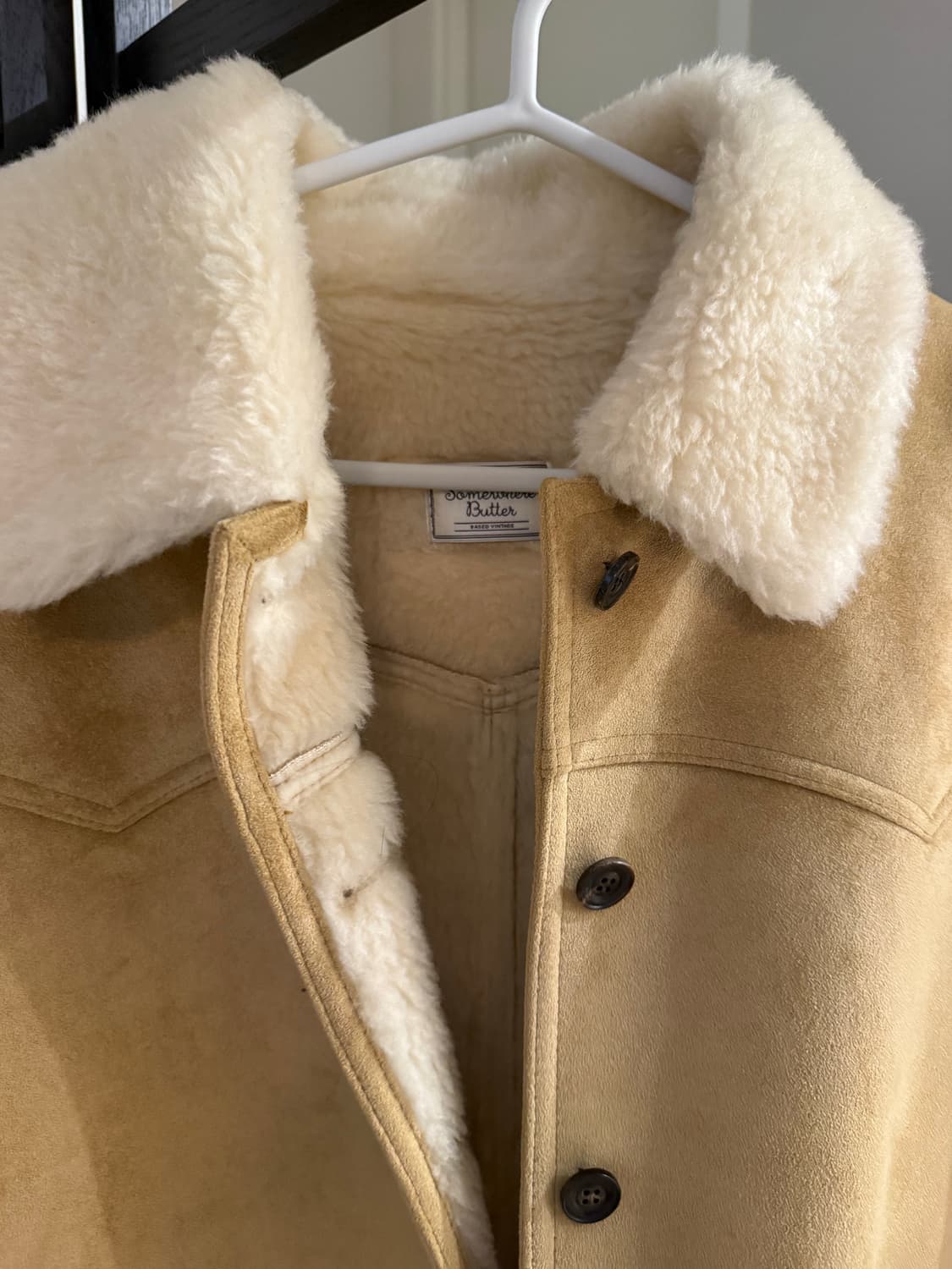 썸웨어버터 무스탕 상품이미지2