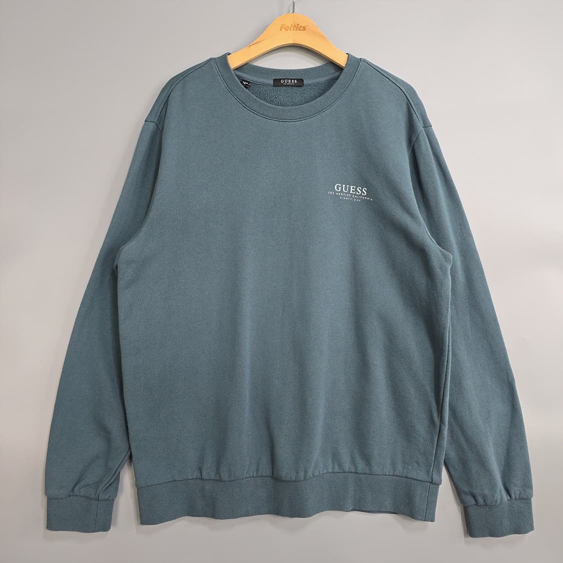 게스(Guess) 미니 로고 맨투맨 XL 상품이미지1