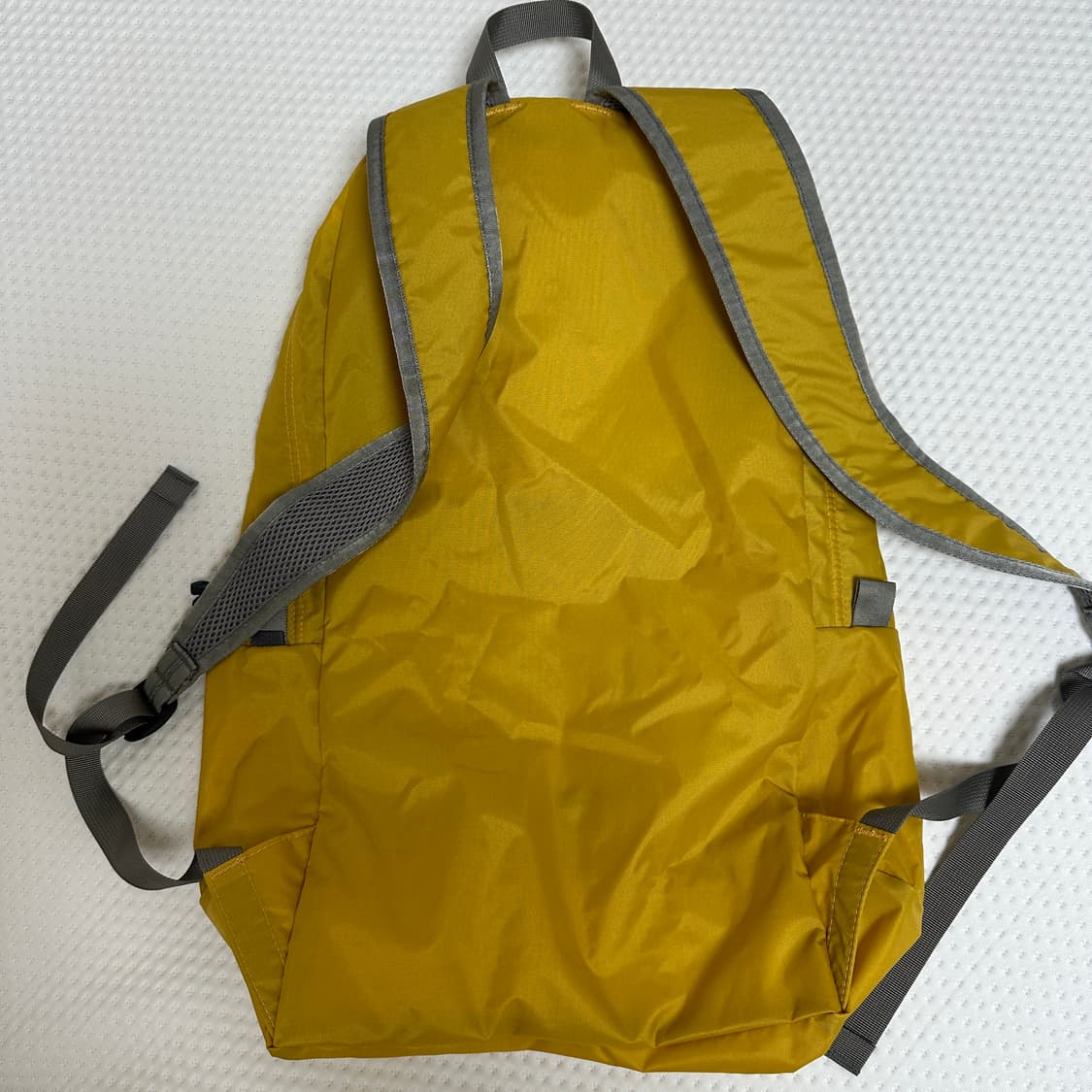 몽벨 포켓터블 데이팩 백팩 20L 상품이미지2