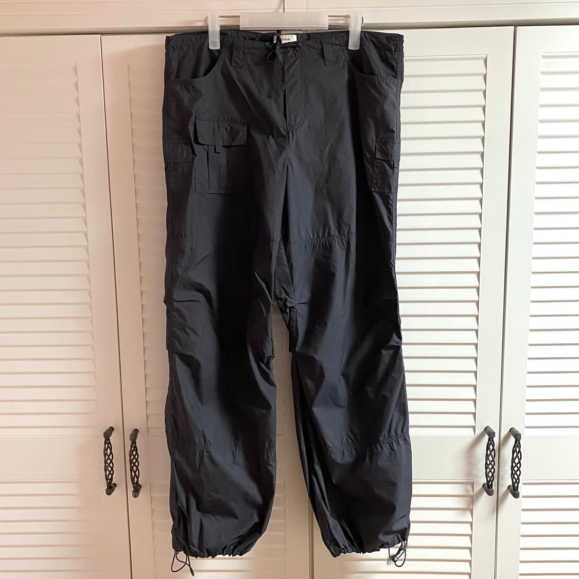 리본빛 Nomad 차콜 카고팬츠 상품이미지2