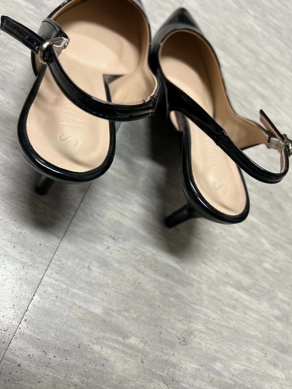 사뿐 블랙 슬링백 힐 255 상품이미지4