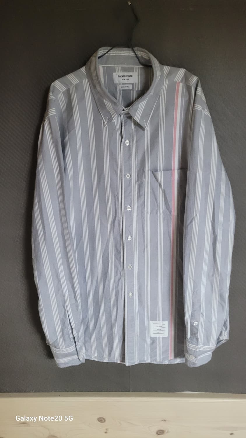 톰브라운 셔츠 상품이미지1