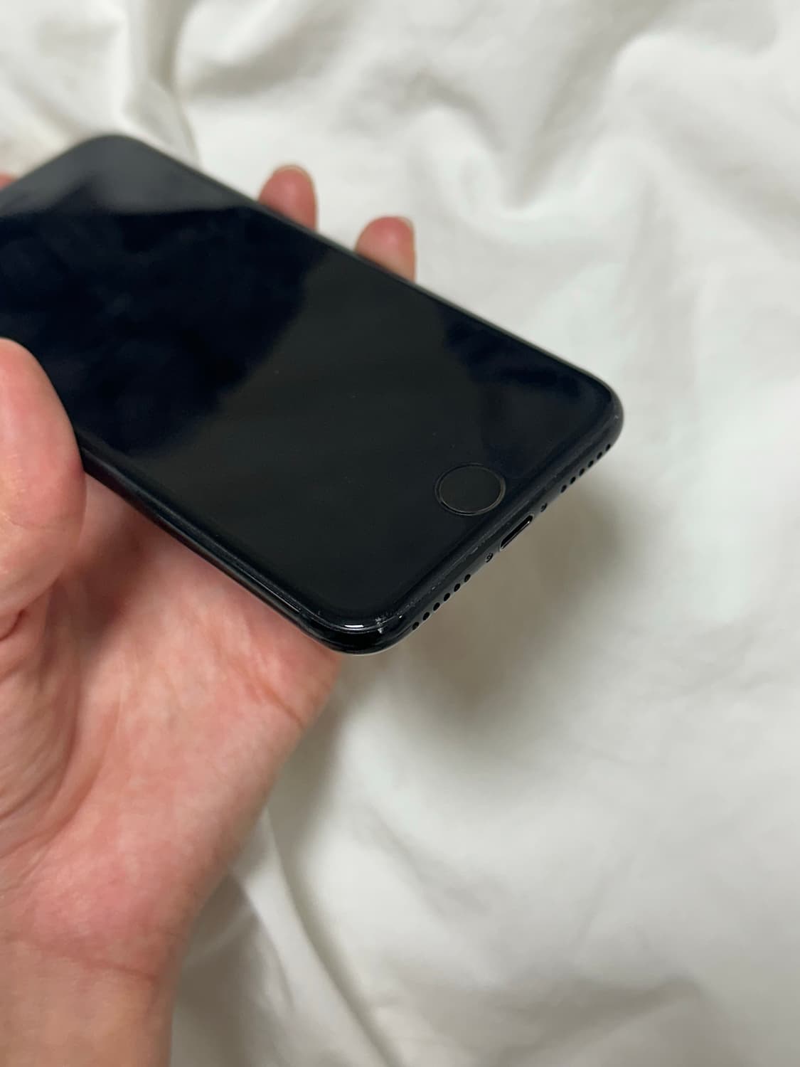 아이폰 7 블랙 128기가 배터리 성능 96% 상품이미지3