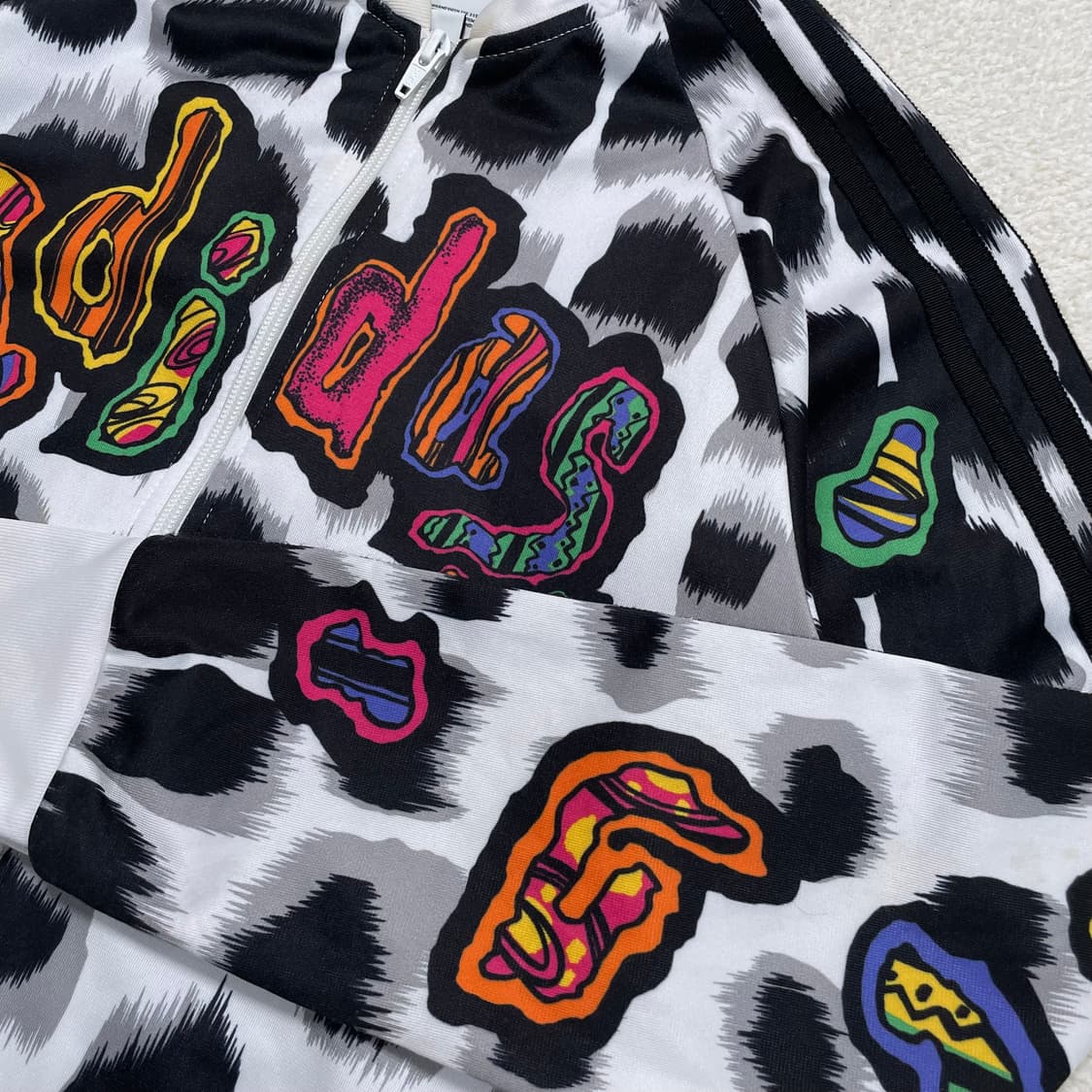 아디다스 x 제레미스캇 콜라보 패턴 화이트 져지 상품이미지2