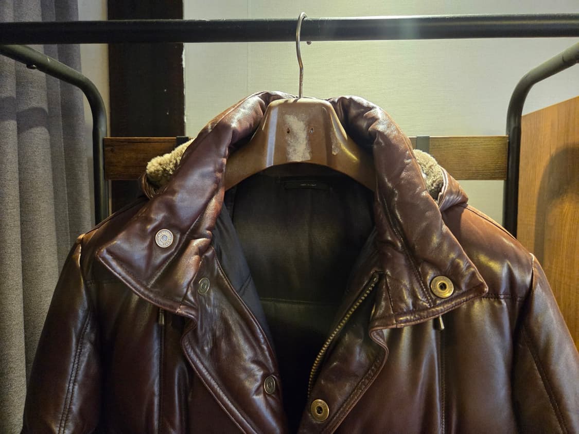 톰포드 레더구스다운자켓 상품이미지2