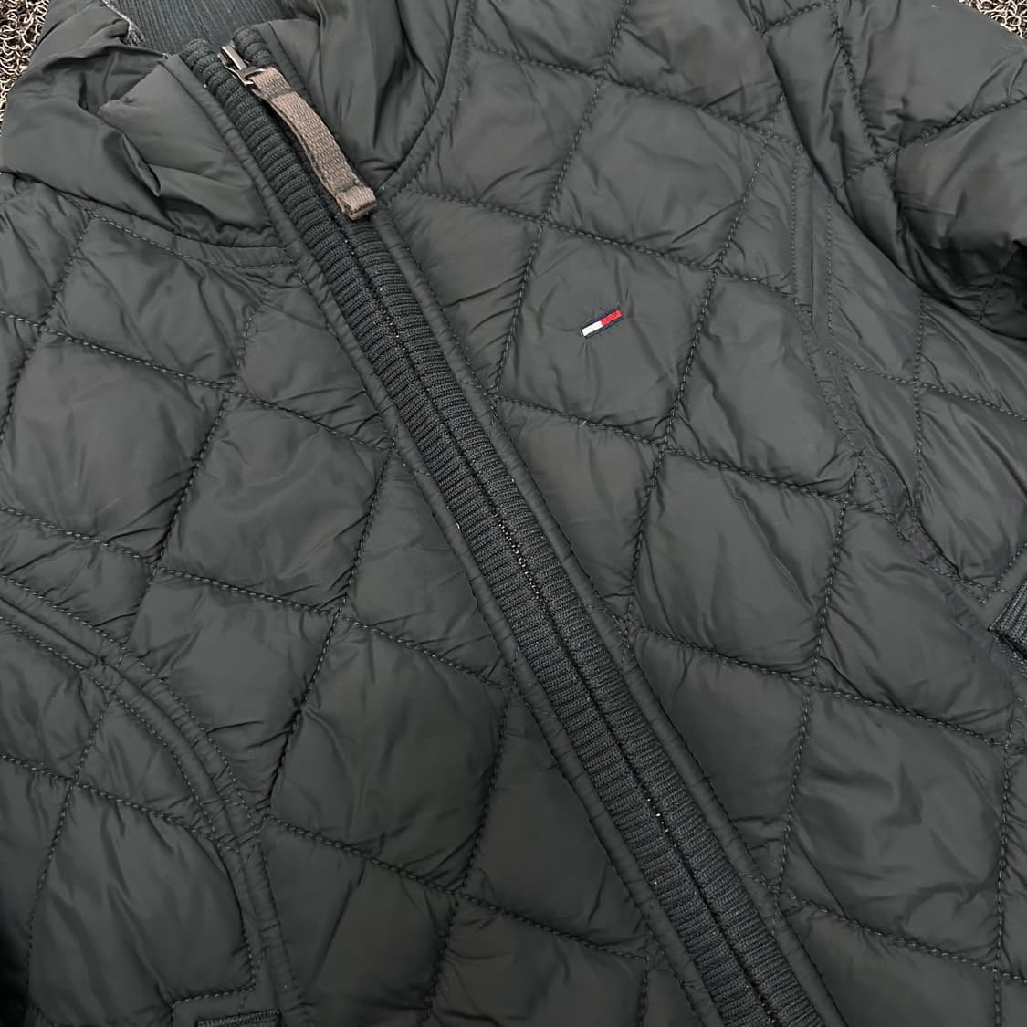 타미힐피거 여성 퀄팅 패딩 자켓 다크그린 XS 상품이미지2