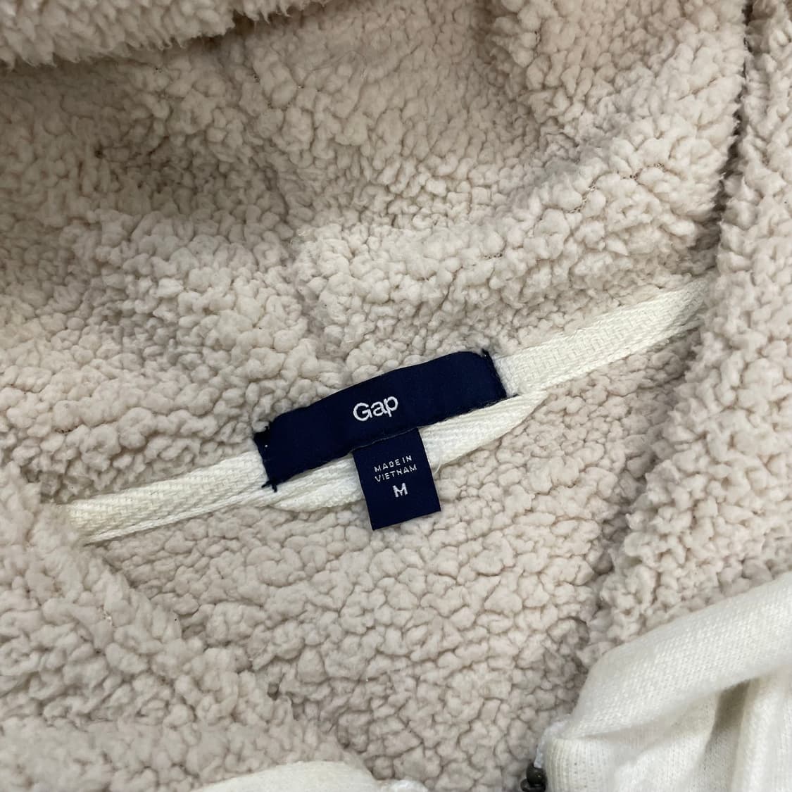 갭 GAP 스펠 로고 양털 후드집업 아이보리 상품이미지4
