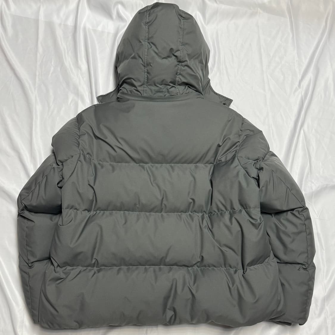 [M] 더티셔츠뮤지엄 덕다운 숏패딩 그레이 상품이미지9