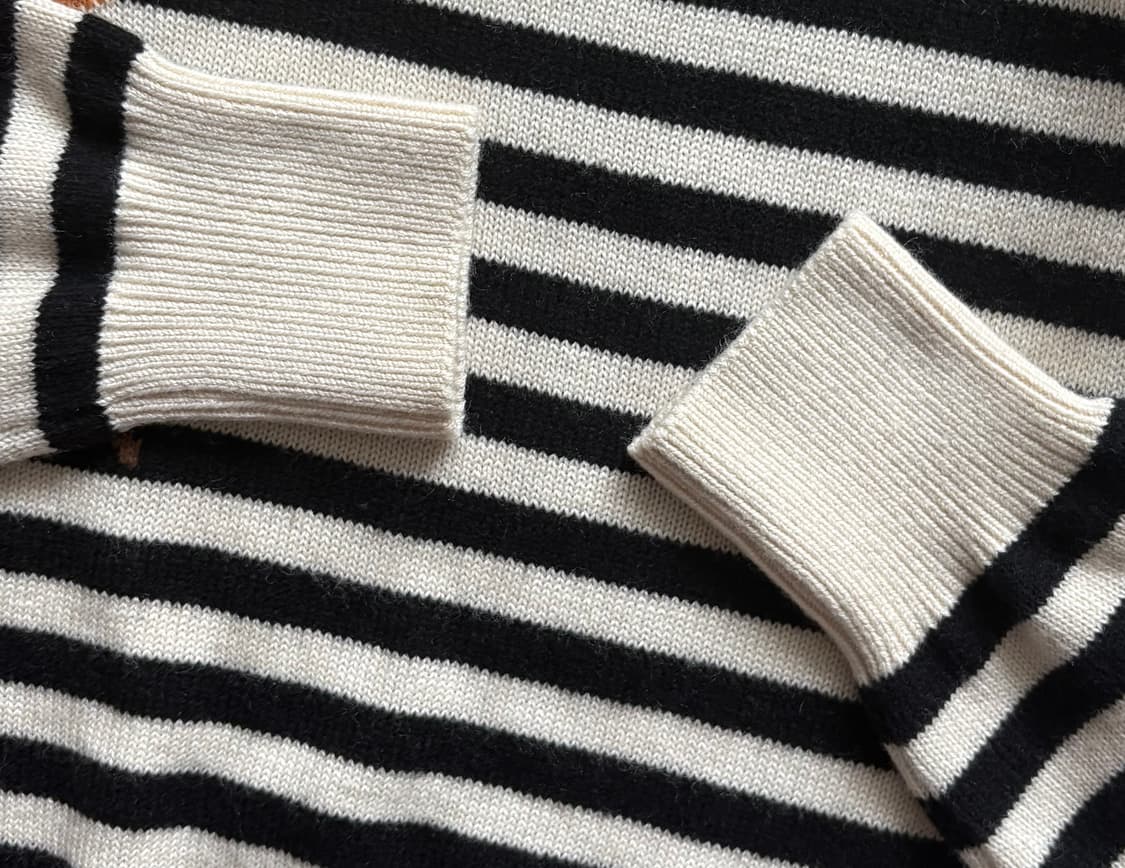 앤더슨벨 버드 스트라이프 스웨터 니트 상품이미지4