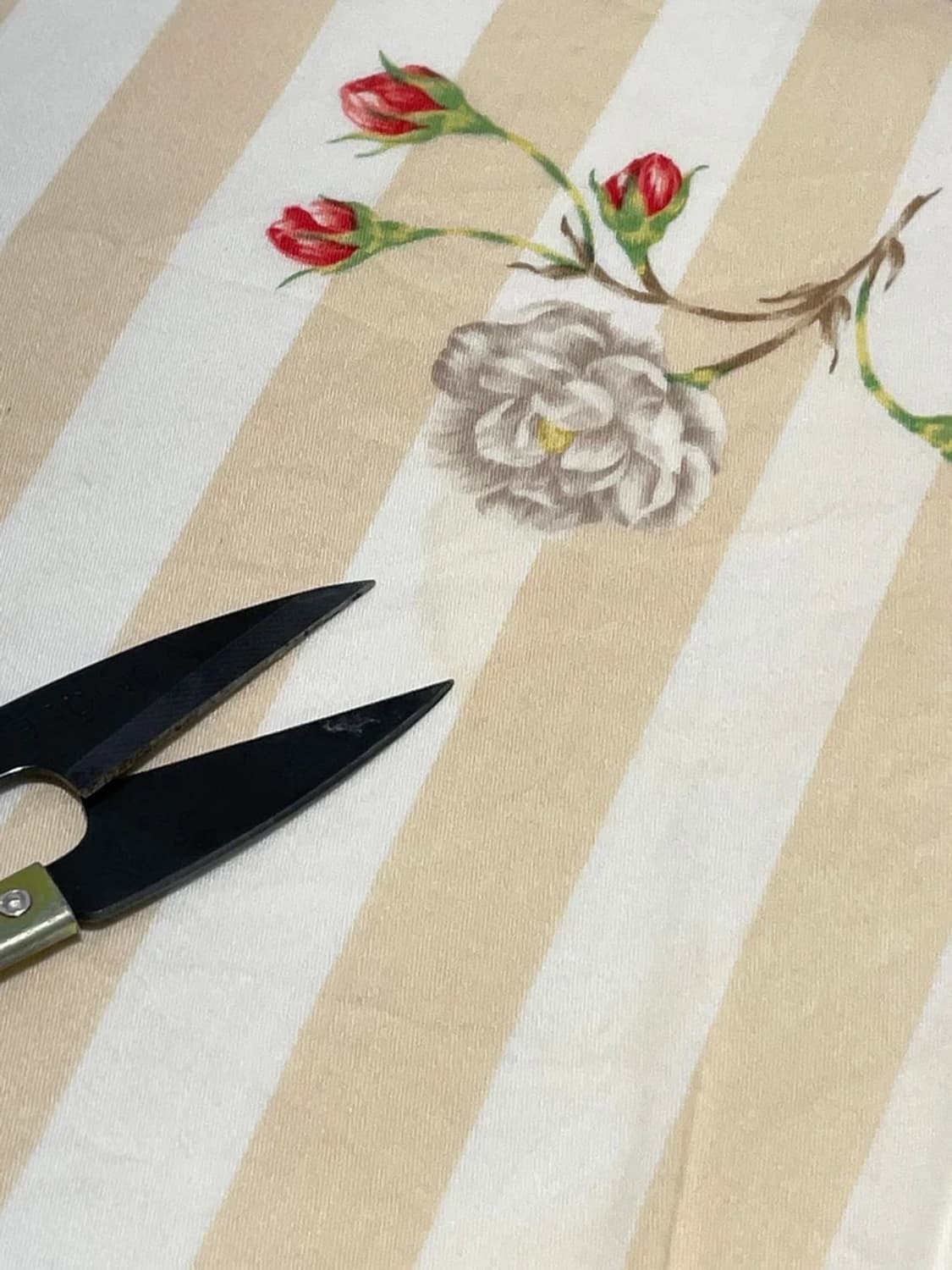 버버리 00s 시그니처 재팬 플라워 쁘띠 반다나 손수건 A1214 상품이미지7