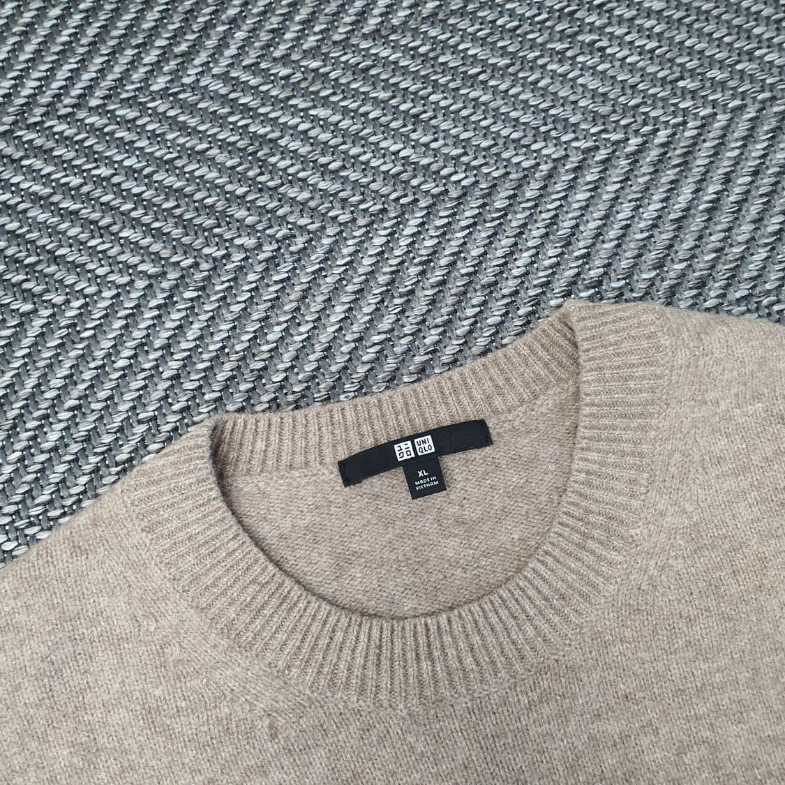 유니클로 울100 긴소매 니트 남자105 상품이미지2