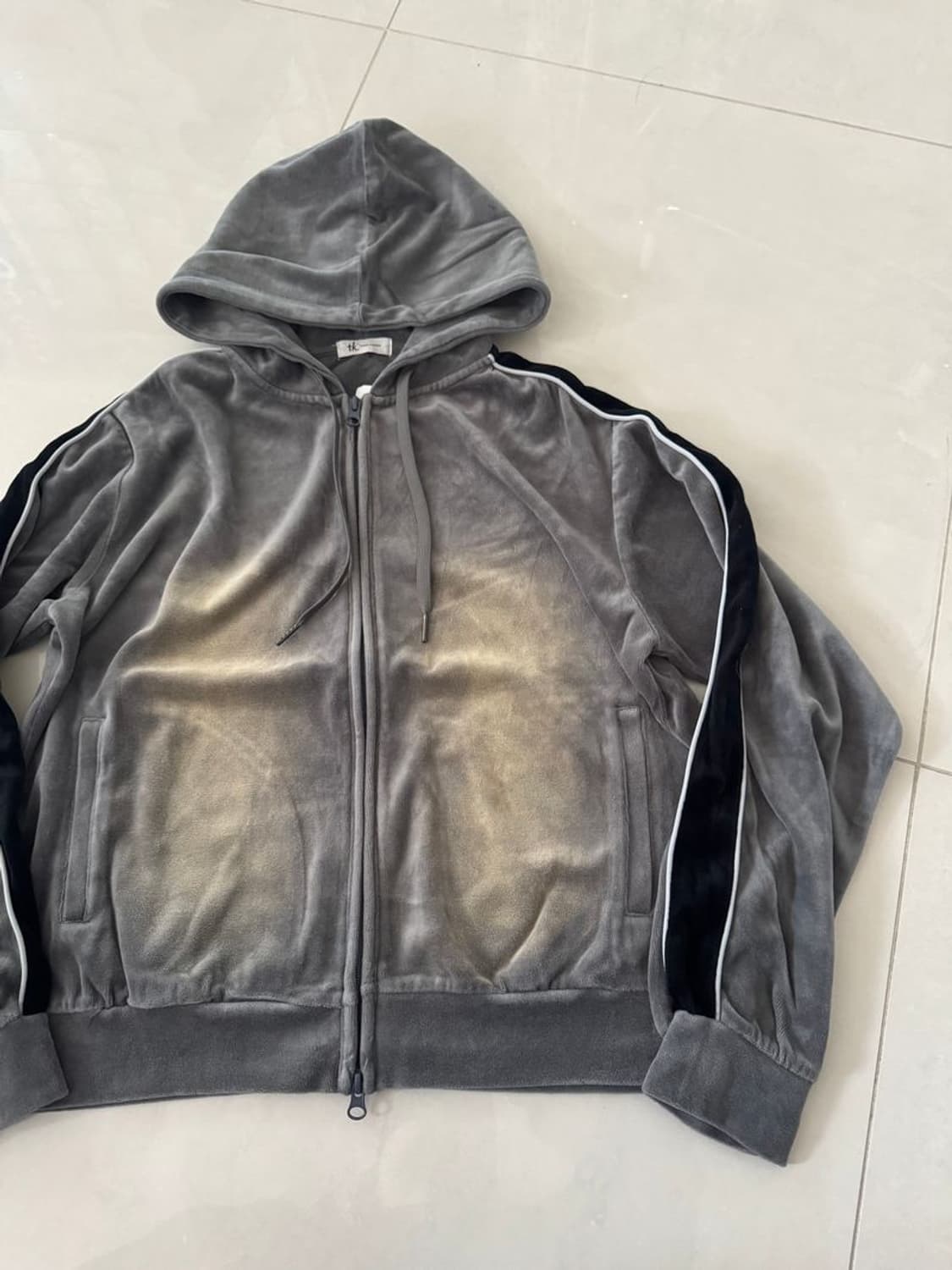 VINTAGE LIKE VELOUR ZIP HOODIE 벨벳 지퍼 후드티 상품이미지1