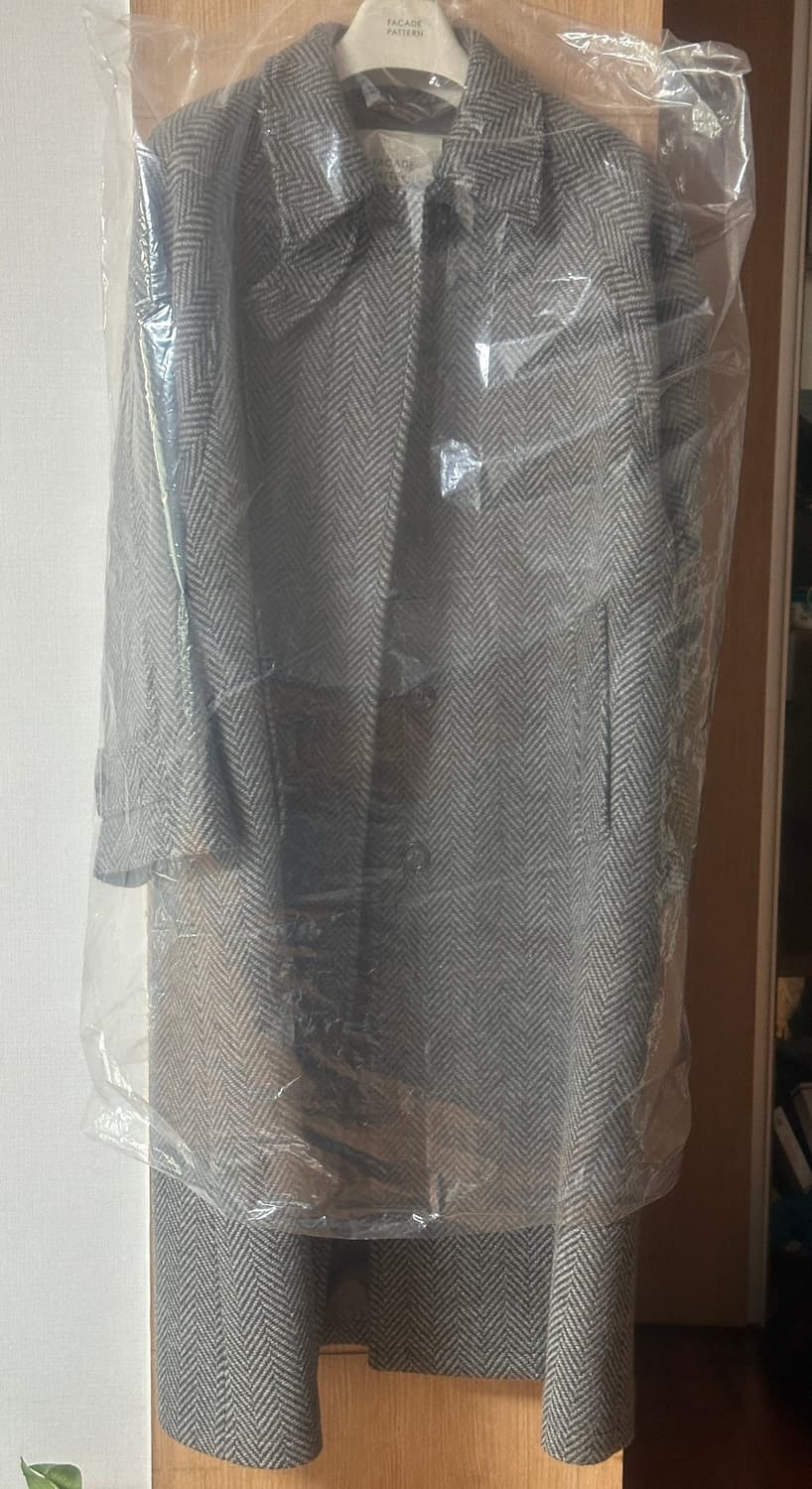 파사드패턴 오버핏 헤링본 발마칸 코트_grey brown 상품이미지2