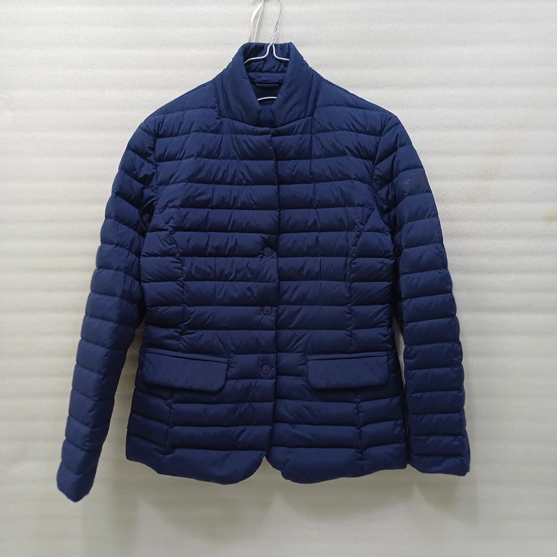 노스페이스 구스 다운 경량 패딩 자켓 여성 M 발수가공 사랑봉봉 상품이미지1