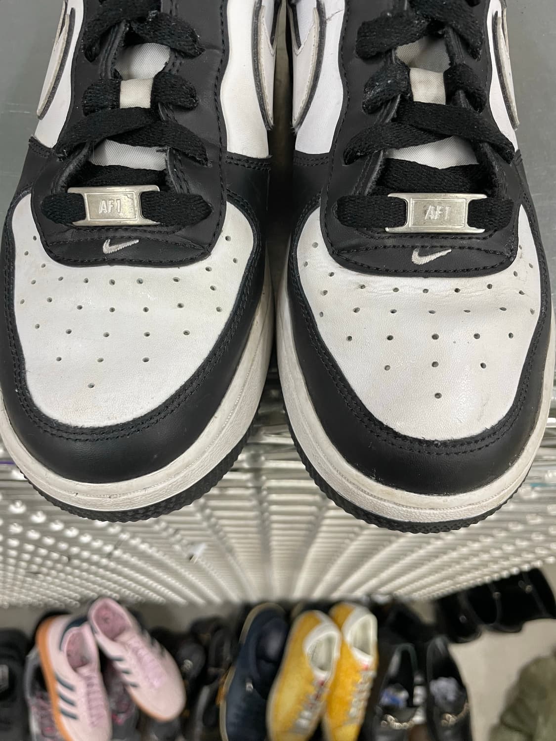 나이키 에어포스1 LV8 2 블랙화이트 250 (gr-4685) 상품이미지7