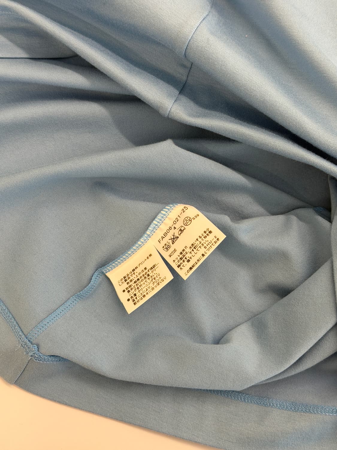 Burberry 버버리 노바체크 넥라인 반팔티셔츠 4 상품이미지6