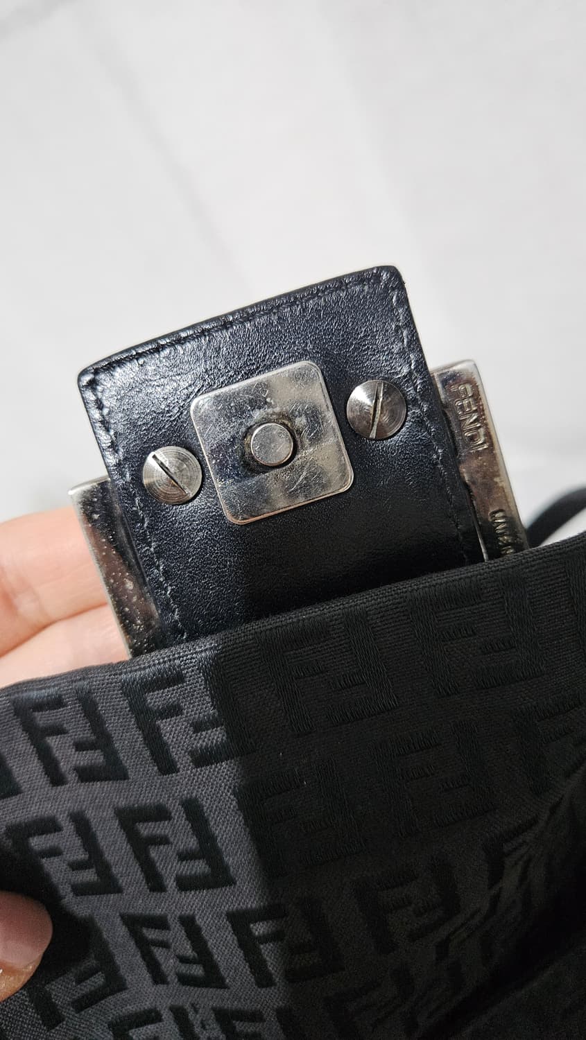 펜디 주카 미니 맘마백 상품이미지8