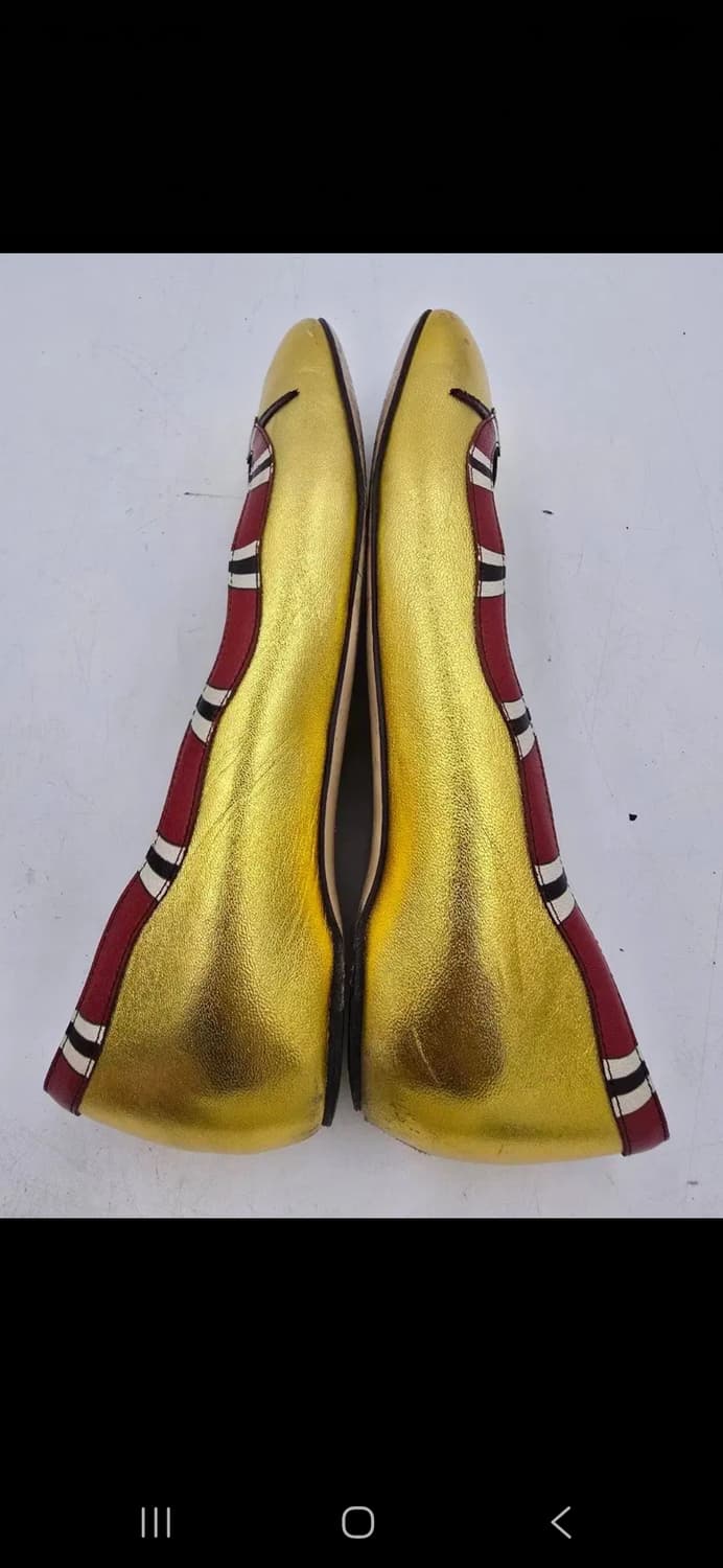 GUCCI 골드 뱀 디테일 플랫슈즈 / 36사이즈235] 상품이미지4