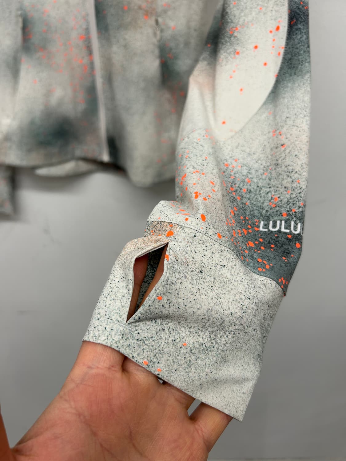 룰루레몬 패턴 후드 바람막이 자켓 상품이미지3