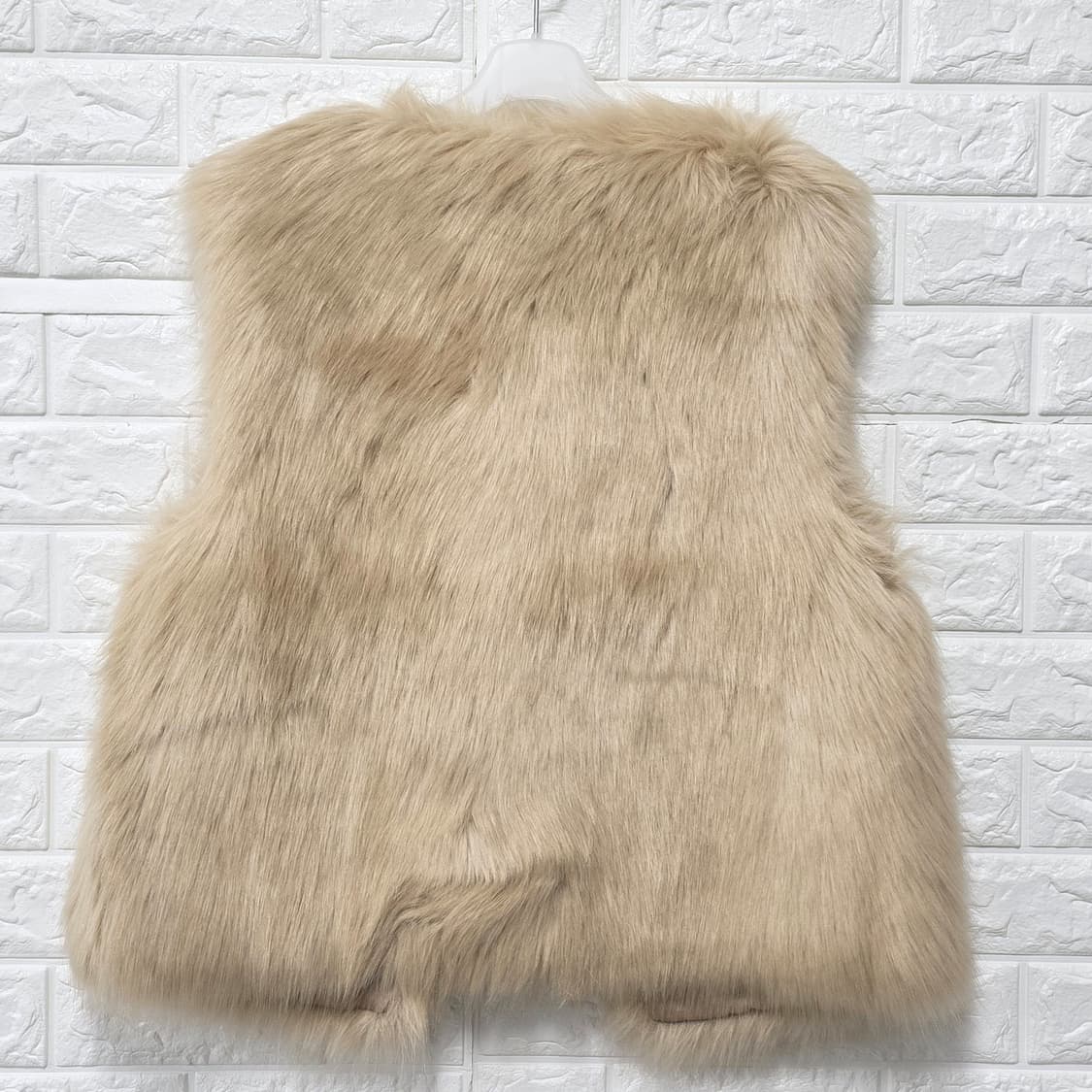 택포// 게스 guess 퍼 베스트 (FREE) 상품이미지4