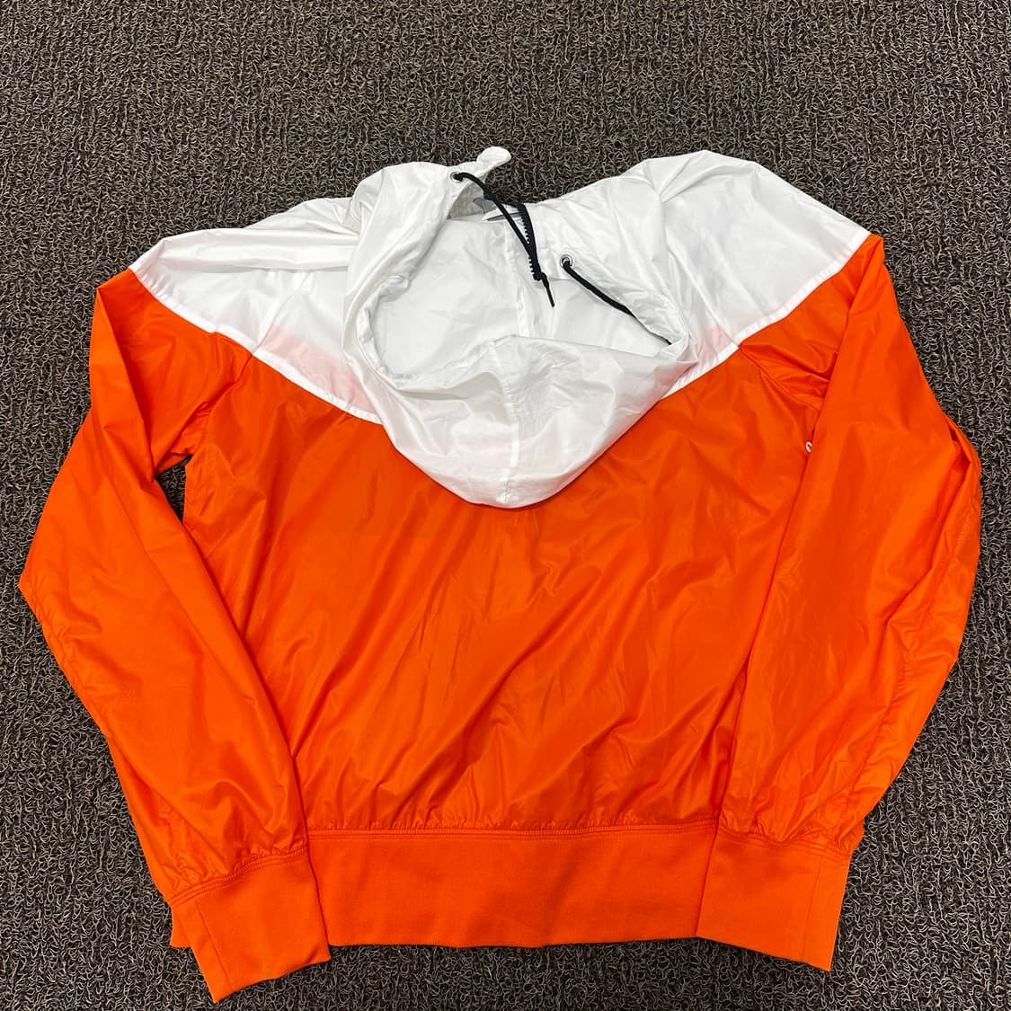 NIKE 나이키 바람막이 자켓 100(L) 상품이미지5