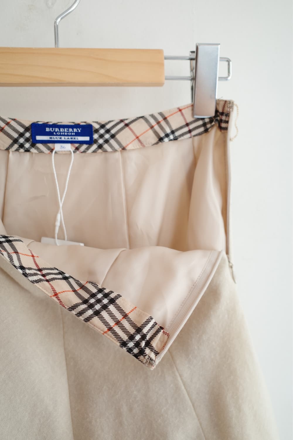 BURBERRY BLUE LABEL 버버리 블루라벨 울 스커트 (25인치 상품이미지3