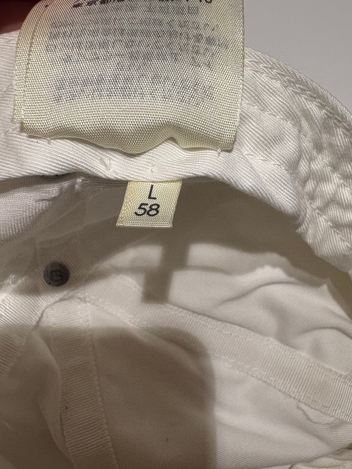 발렌시아가  화이트 볼캡 모자 정품 상품이미지4