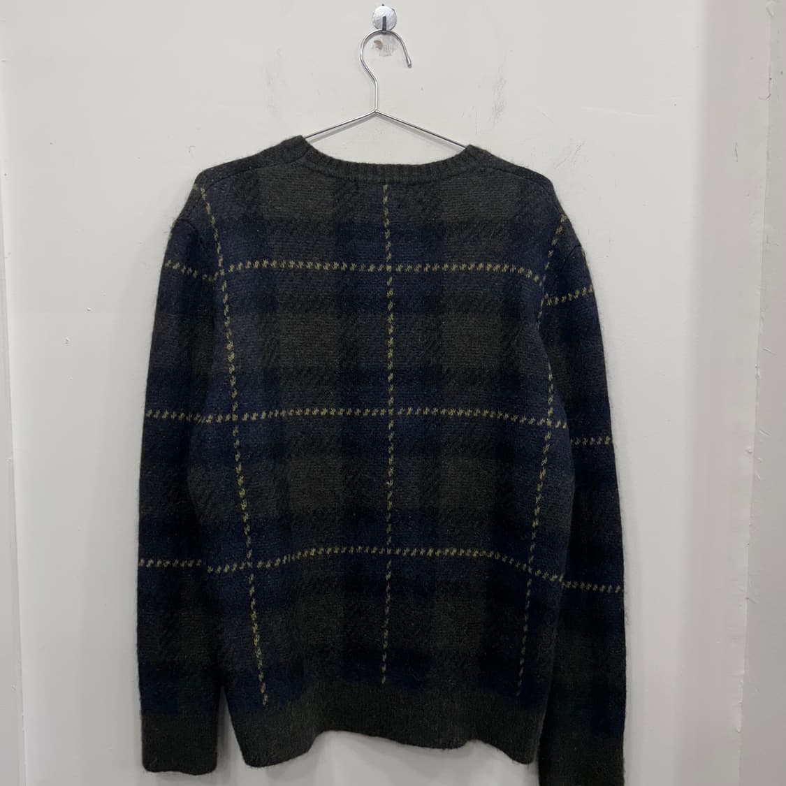 빈폴 이탈리안 얀 알파카 블랜드 체크 부클 니트 상품이미지5