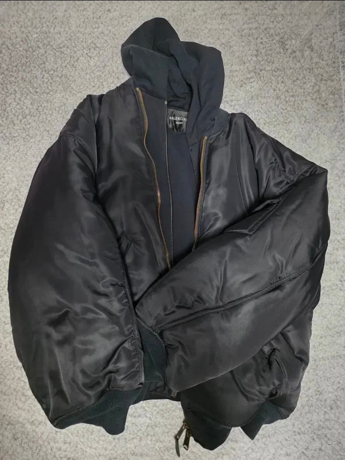 발렌시아가 파리 올인봄버(1) 상품이미지1