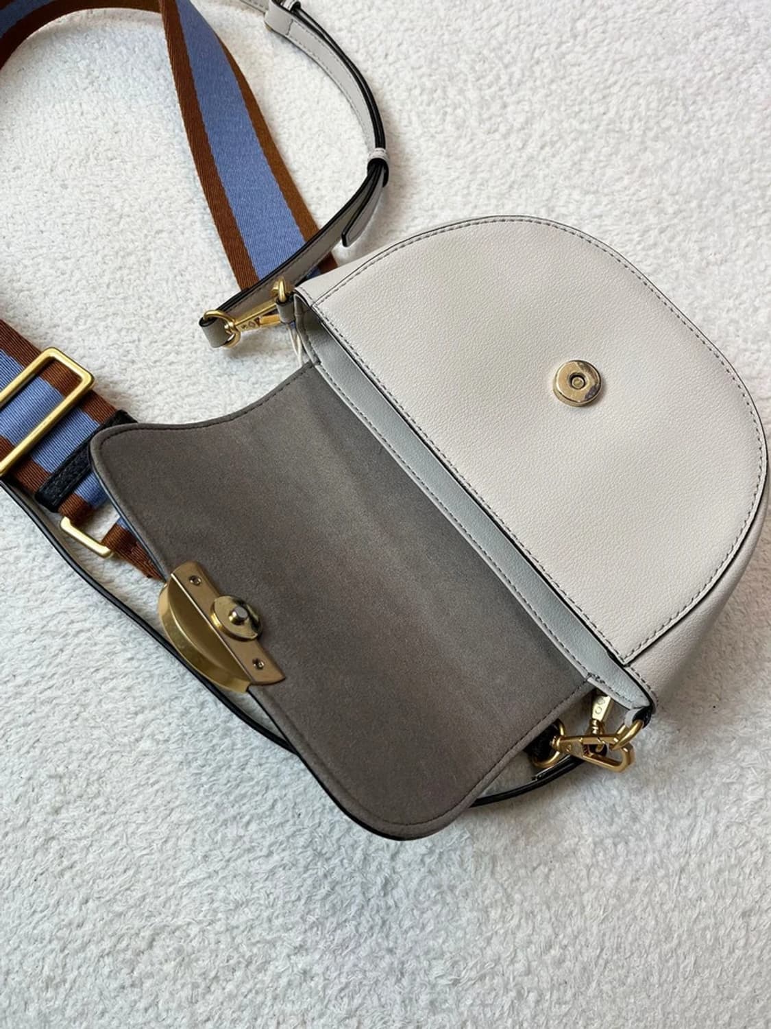 오야니 ORYANY 로티 새들 소가죽 크로스백 A1658 상품이미지2