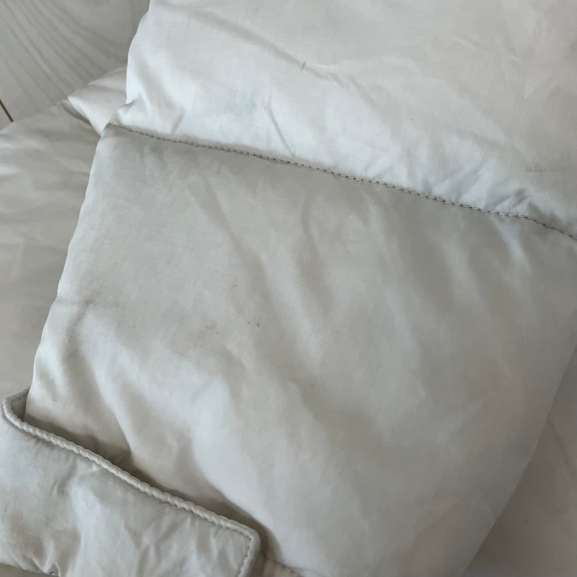 노스페이스 1996 눕시 700 화이트 상품이미지4