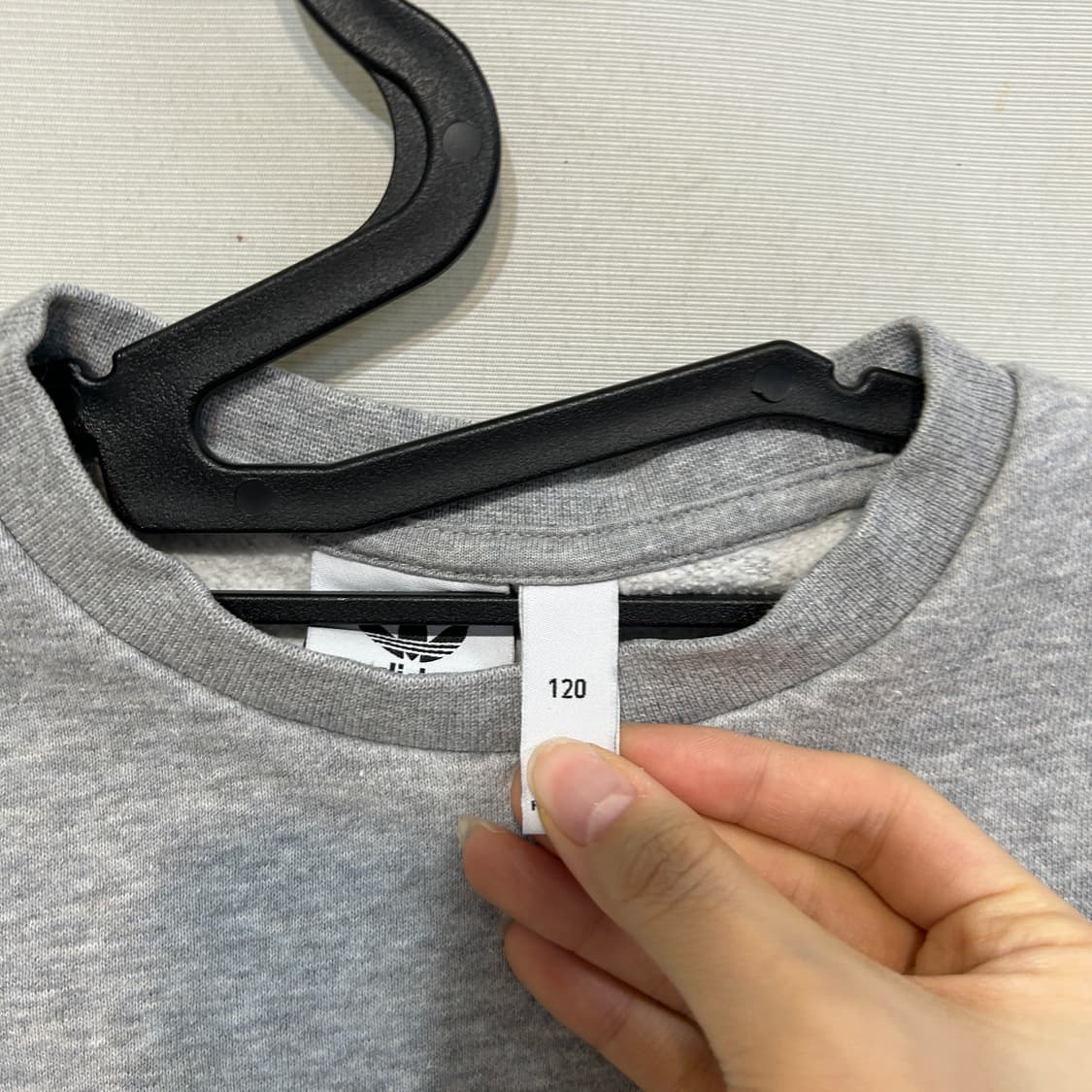 아디다스 키즈 기모 맨투맨 120 상품이미지2