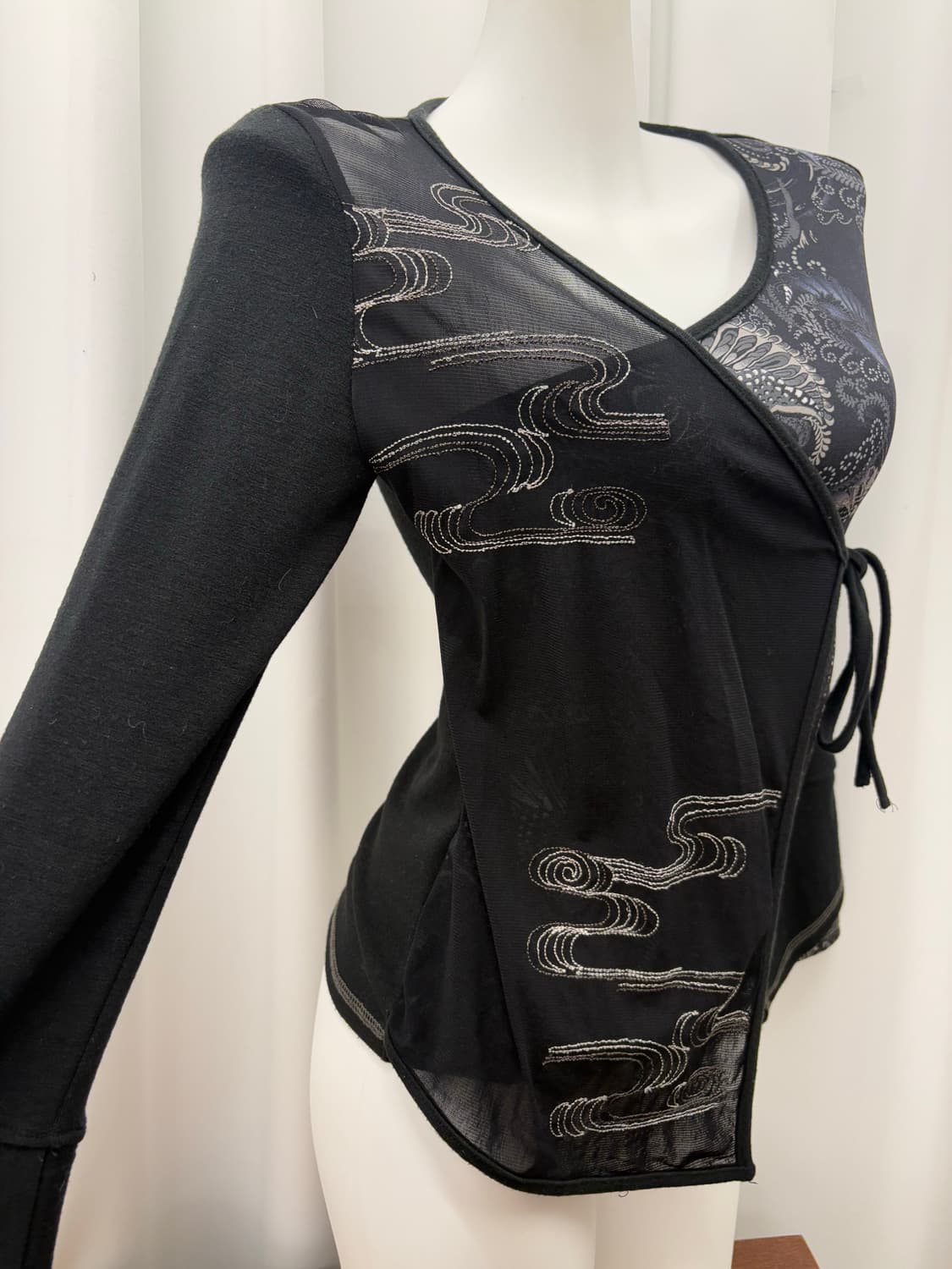 오즈온 오리엔탈 롱슬리브 상품이미지3