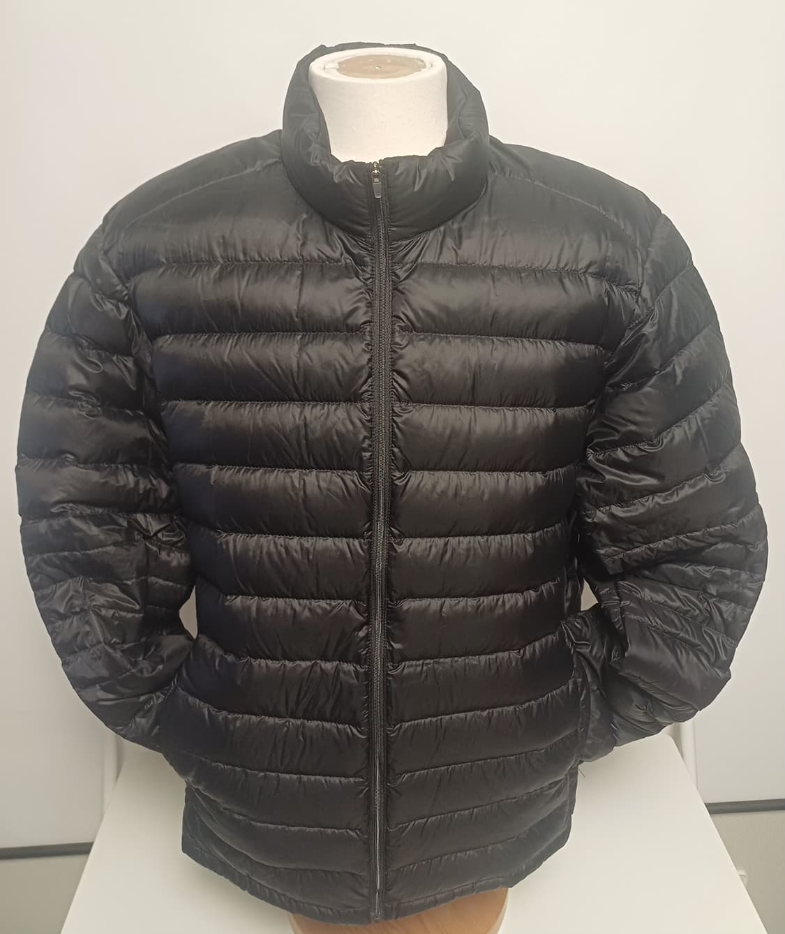 [XXL/110] 신세계 정품 프렌치 다운 90:10 경량 패딩 (블랙) 상품이미지1