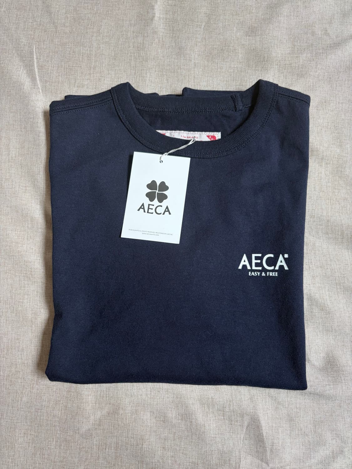 에이카화이트 AECA SIGNATURE TEE-NAVY 상품이미지5