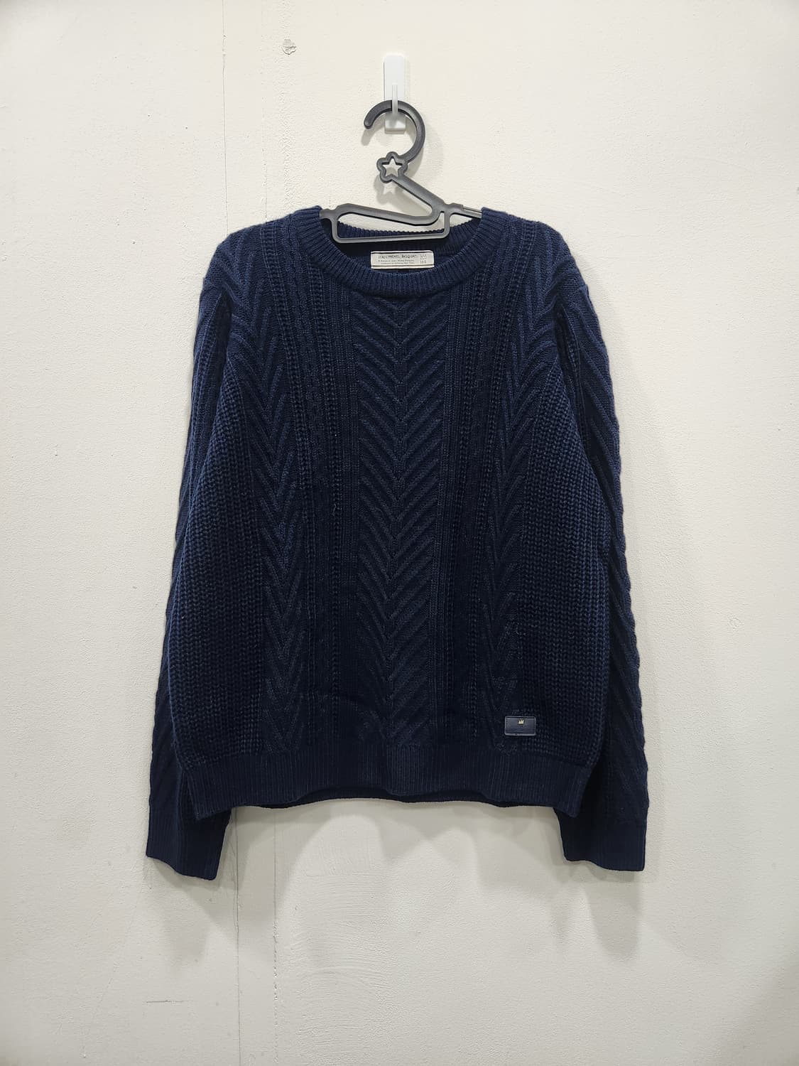 장 미셸 바스키아 네이비 케이블 니트 스웨터 남성 105사이즈 상품이미지1