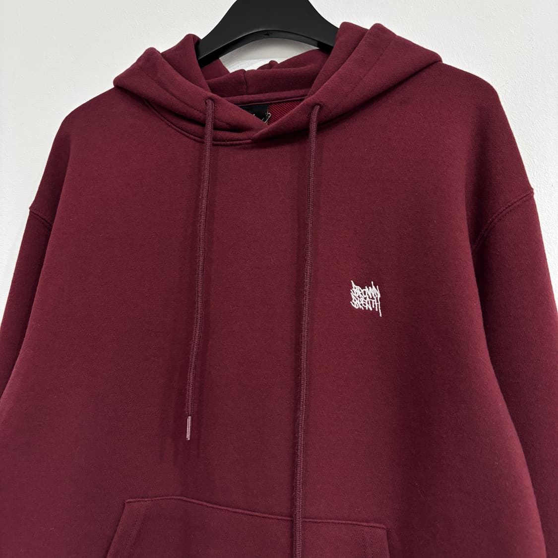 브라운브레스 버건디색 후드티 상품이미지3