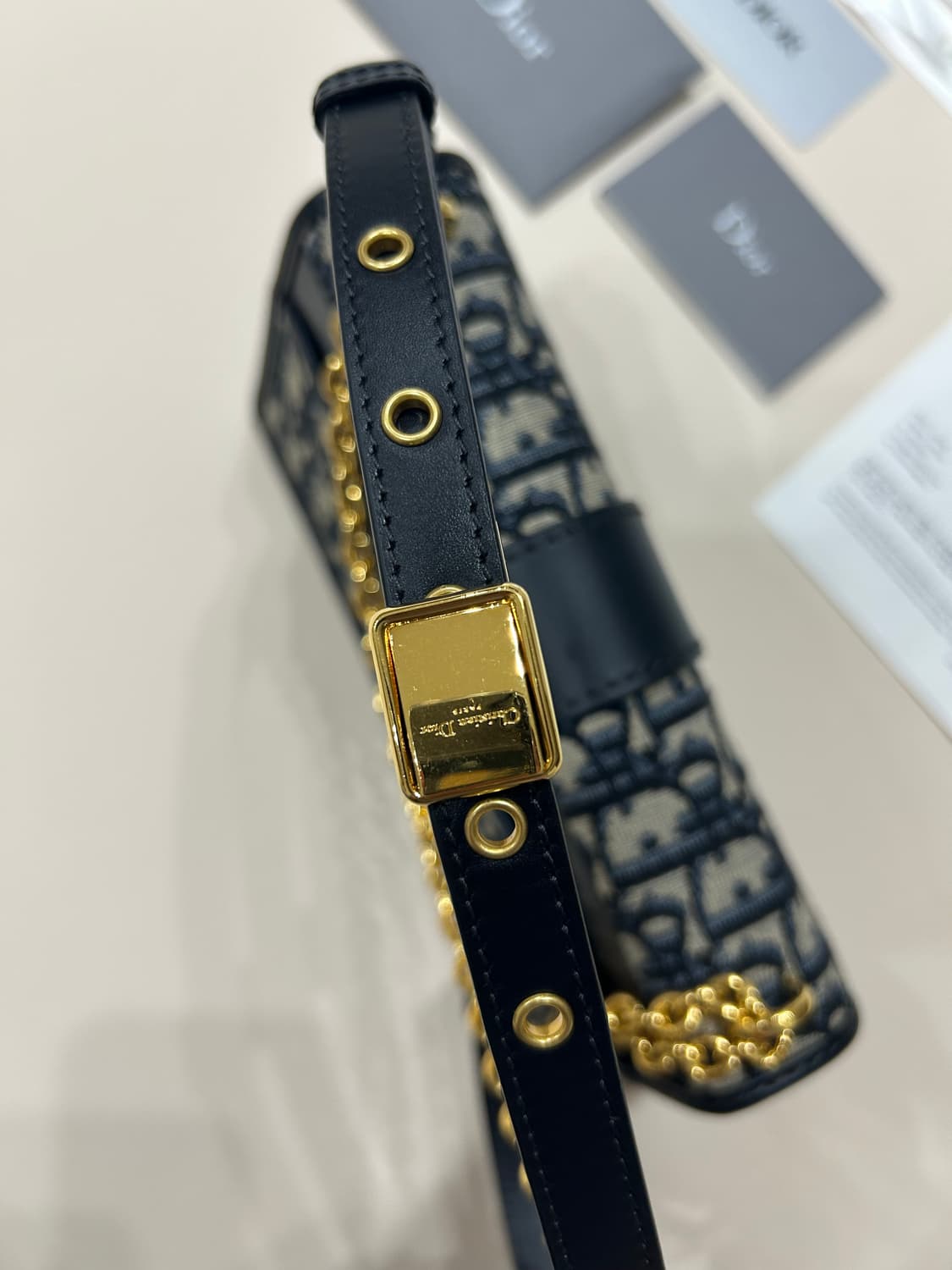 디올 30Montaigne East-west 체인 백 상품이미지4