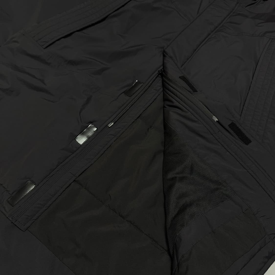 빔즈(B:MING by BEAMS) 블랙컬러 나일론 후드 몬스터 파카 상품이미지4